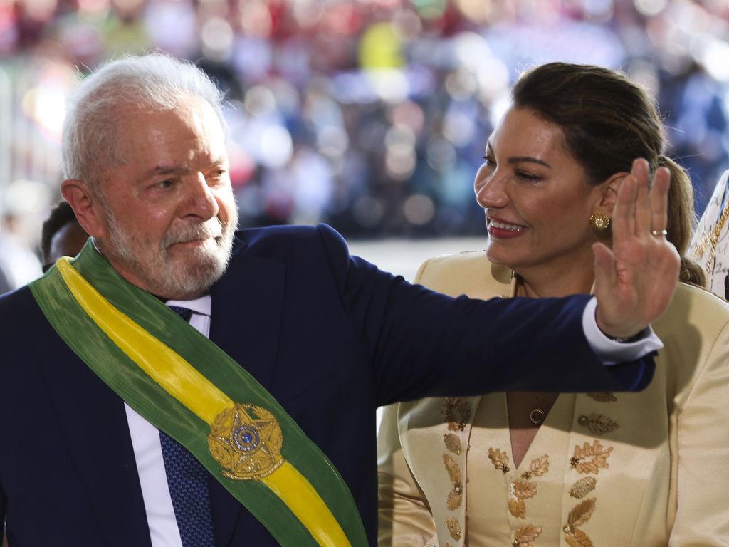 69B49B96-D033-489A-89F2-FDA36FD19BCB Lula chora ao falar da fome no país e diz que governará para todos