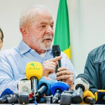 Lula decreta intervenção federal na segurança do DF