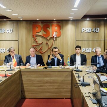 PSB aprova federação com Solidariedade e PDT