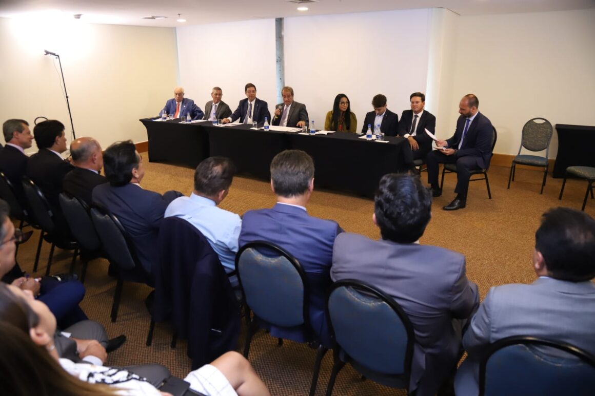 PL reafirma oposição e quer deputados como “cabos eleitorais”