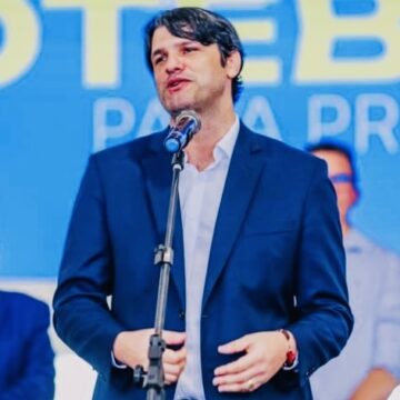 João defende reeleição de Cícero com Leo na vice