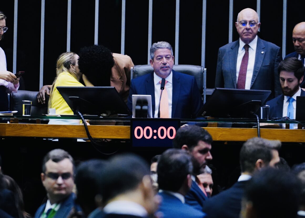 Lula tem nova derrota com aprovação do Marco Temporal