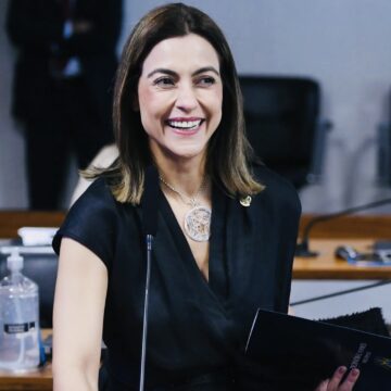 Soraya Thronicke troca o União Brasil pelo Podemos