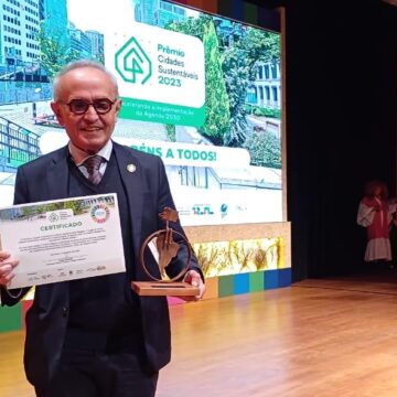 Cícero recebe prêmio Cidades Sustentáveis com ’Pão e Leite’
