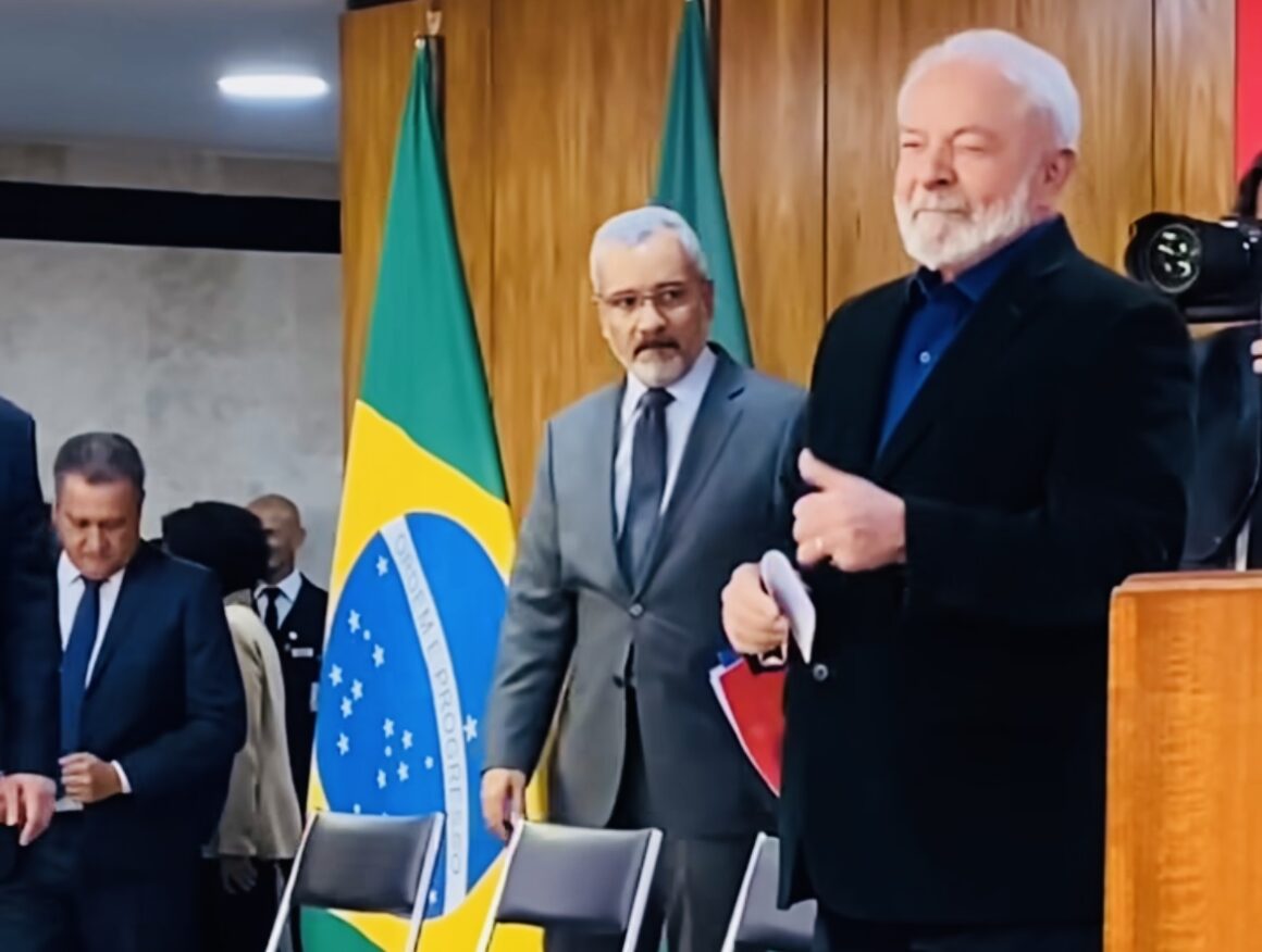 Lula sanciona novo Mínimo e alteração na faixa do IR
