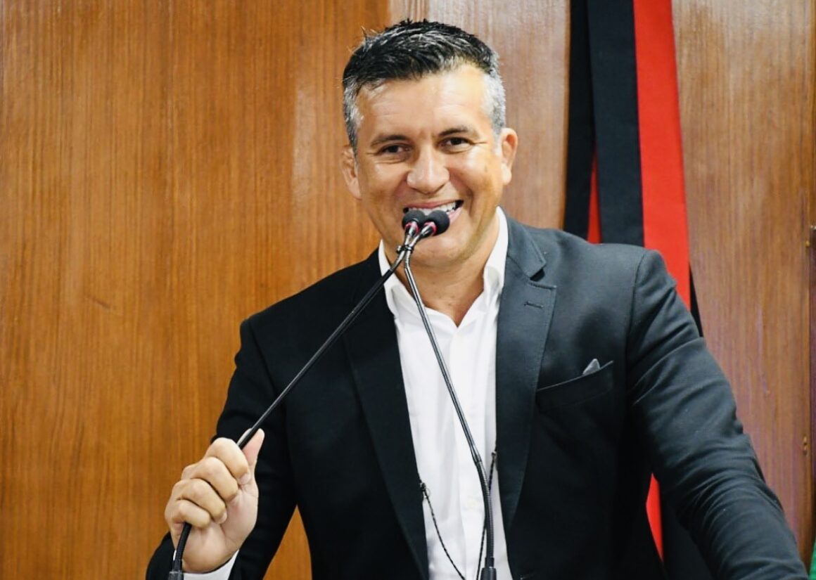 Carlão quer direita unida em apoio a Marcelo Queiroga