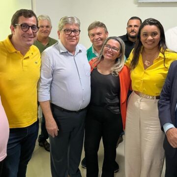 PSB referenda pré-candidatura de Adriana em Caiçara
