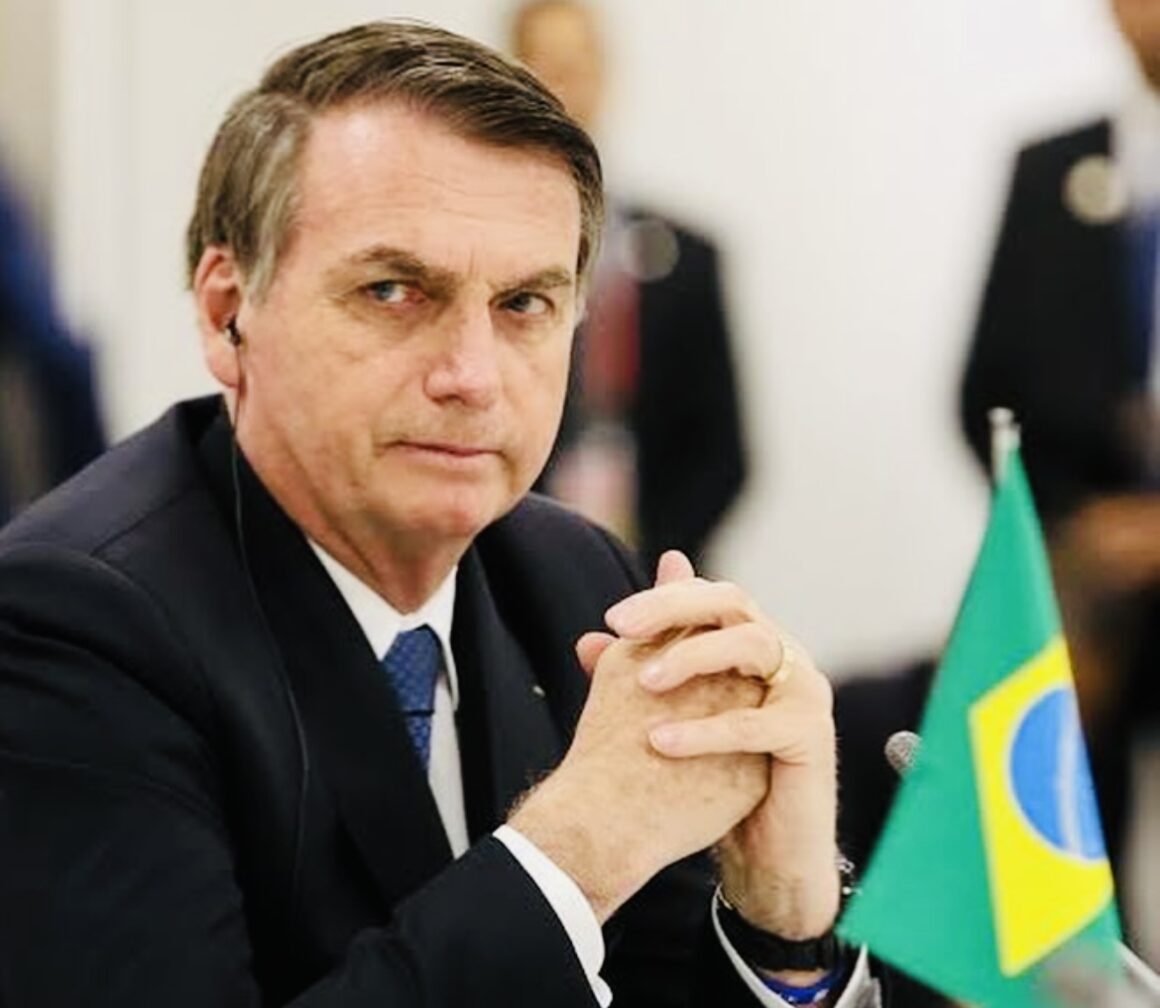 Com relatoria de Nunes Marques, STF nega habeas corpus a Bolsonaro