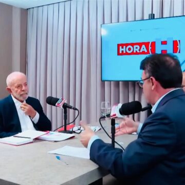 Lula joga balde de água fria na campanha de Luciano Cartaxo