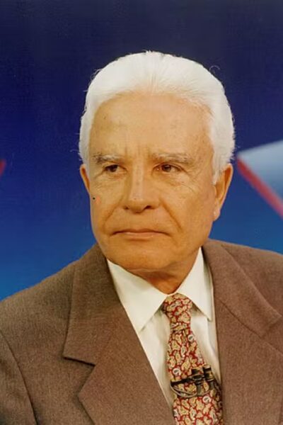 Ícone da TV brasileira, Cid Moreira morre aos 97 anos