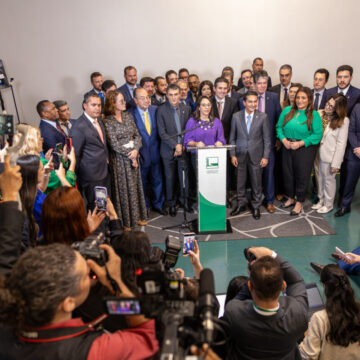 Sob liderança de Romero, Podemos anuncia apoio a Hugo