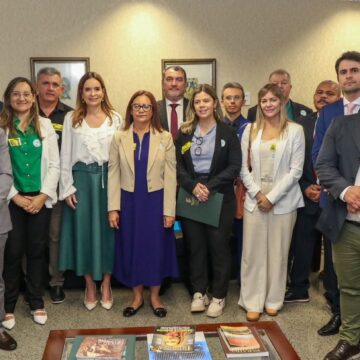 Daniella recebe apoio do IFPB ao programa ‘Antes que aconteça’