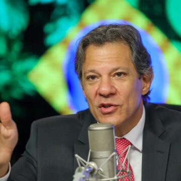 Haddad anuncia pacote de R$ 70 bi; entre as medidas, a  que limita alta do Mínimo