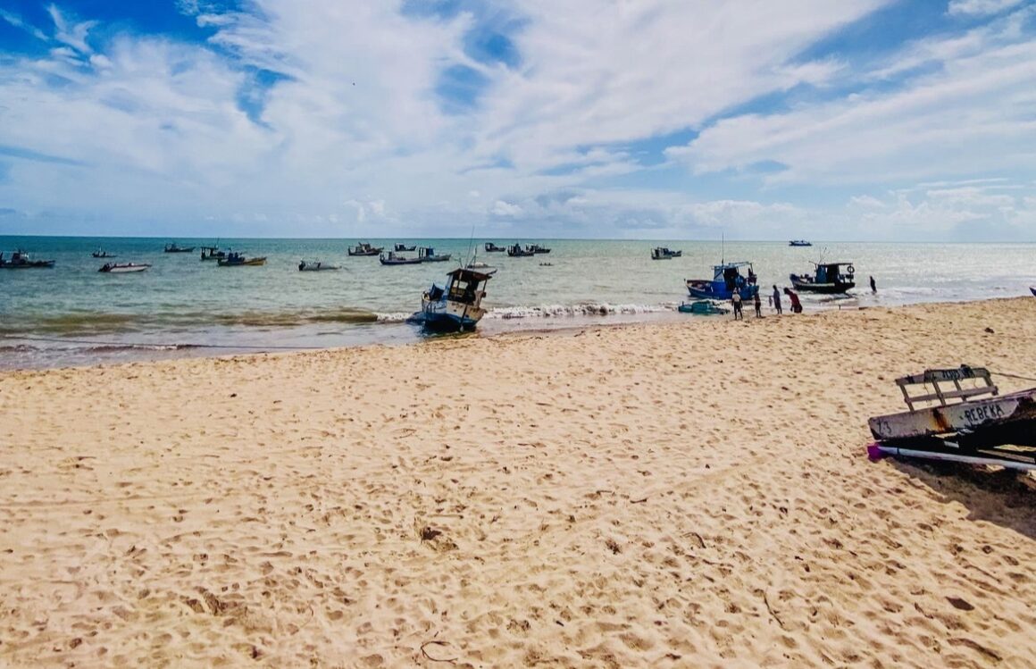 PEC que “privatiza” praias volta à pauta na Câmara Federal