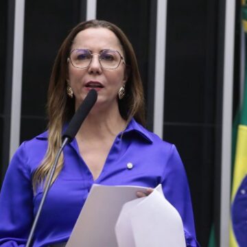 Câmara cria cadastro de pedófilos e castração; confira voto dos paraibanos