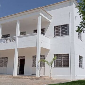 Cajazeiras: Corrinha muda nome da sede da Prefeitura para ‘Casa Branca’