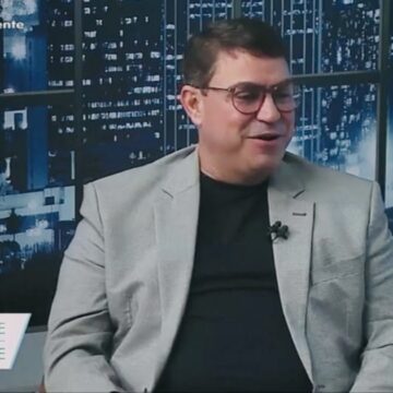 Dinho confirma o que já se sabe: Cícero está com o bloco de 2026 na rua