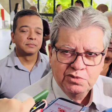 João Azevêdo confirma nova reunião entre polícias e governo