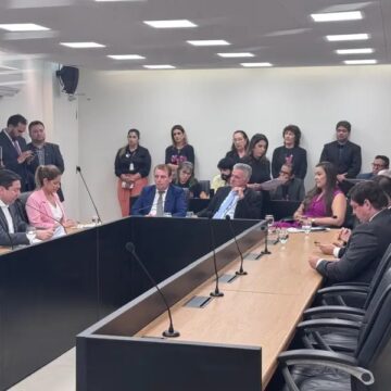 CCJ aprova nome de Alanna Galdino para vaga no TCE-PB