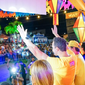 Entre uma pauta e outra, Lucas impulsiona o network político