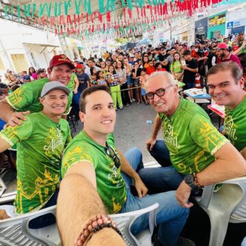 ‘Entrelinha’ de Santiago parece não ter surtido efeito em Cícero