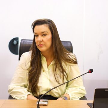 Personal trainer volta a ter acesso às academias sem pagar taxar