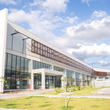 João Azevêdo entrega 1ª etapa do Centro de Convenções nesta quarta