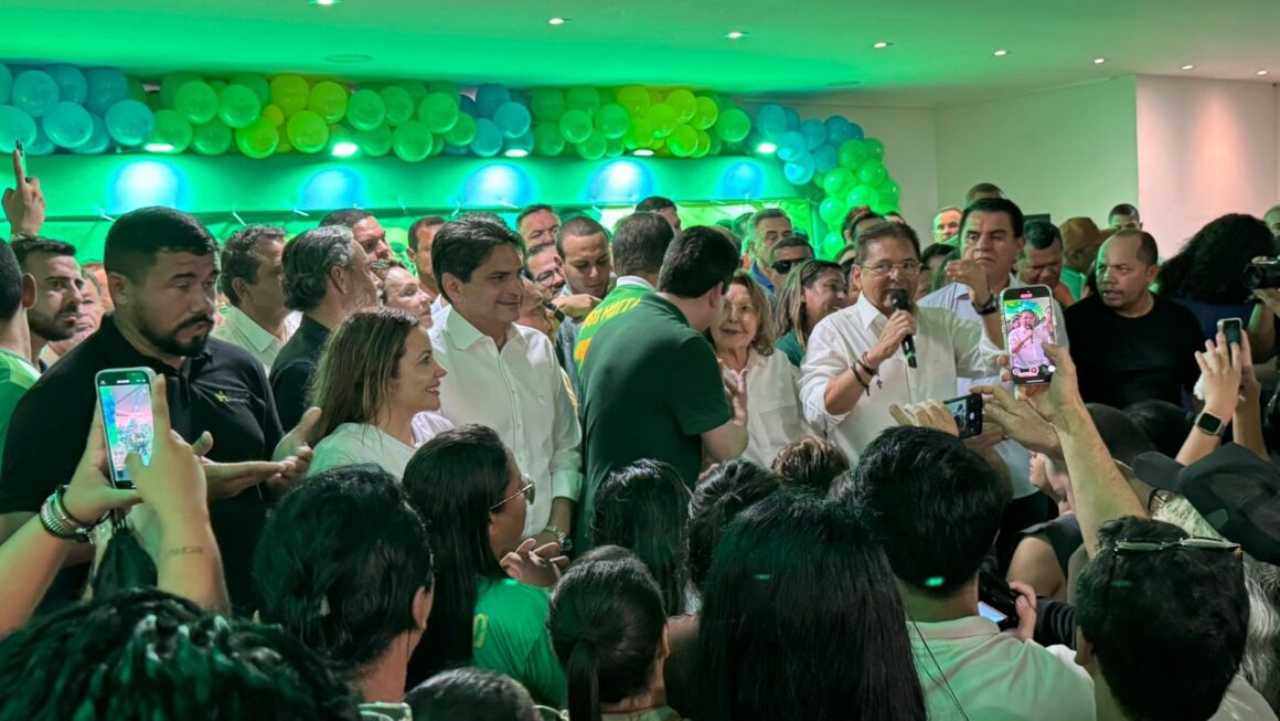 Adriano Galdino abranda discurso, mas deixa claro que será mais um