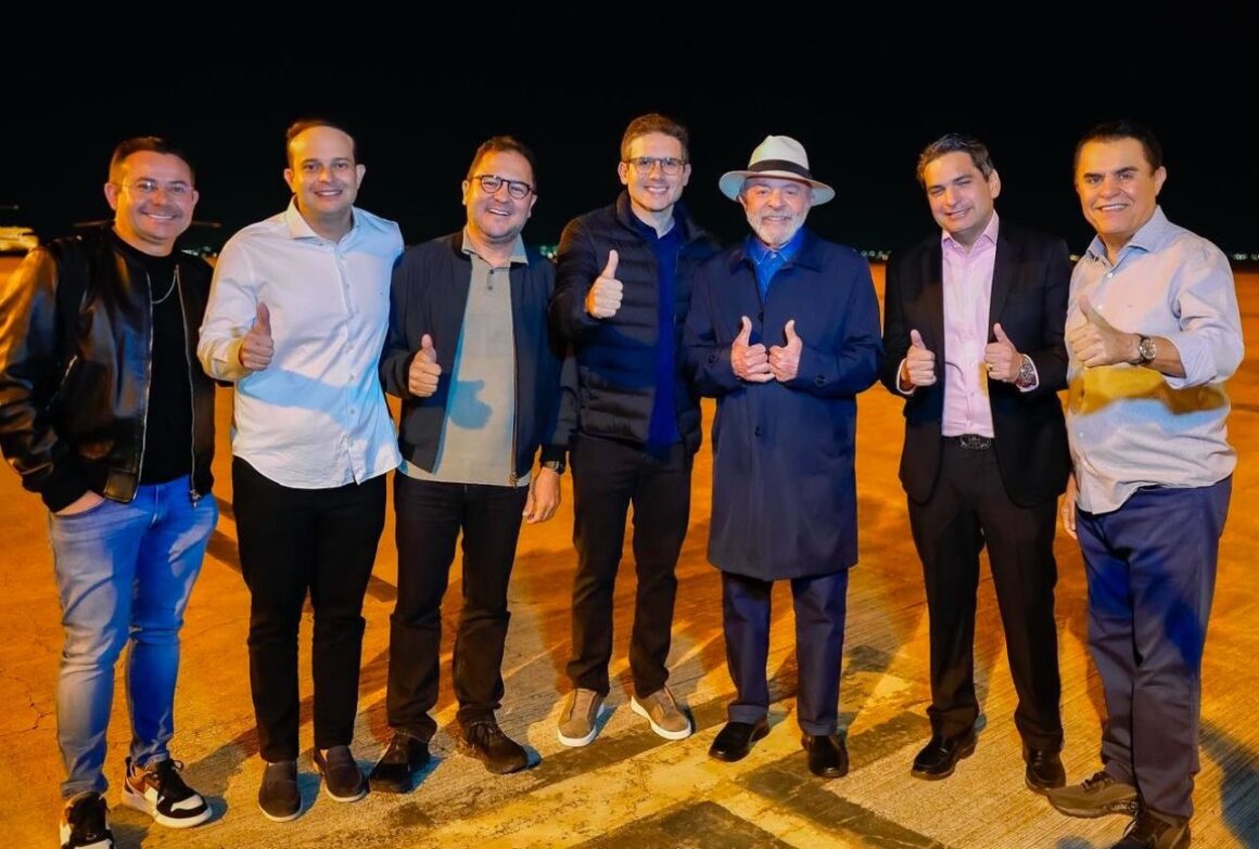 Ausentes na Paraíba, republicanos posam com Lula um dia após visita