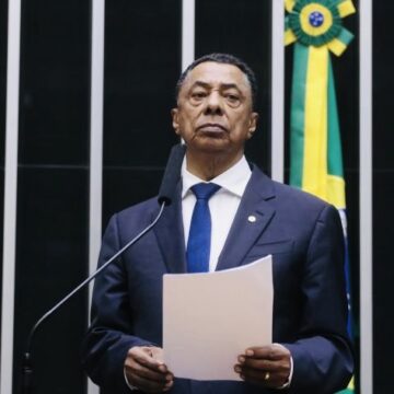 Câmara aumenta número de deputados, mas há necessidade?