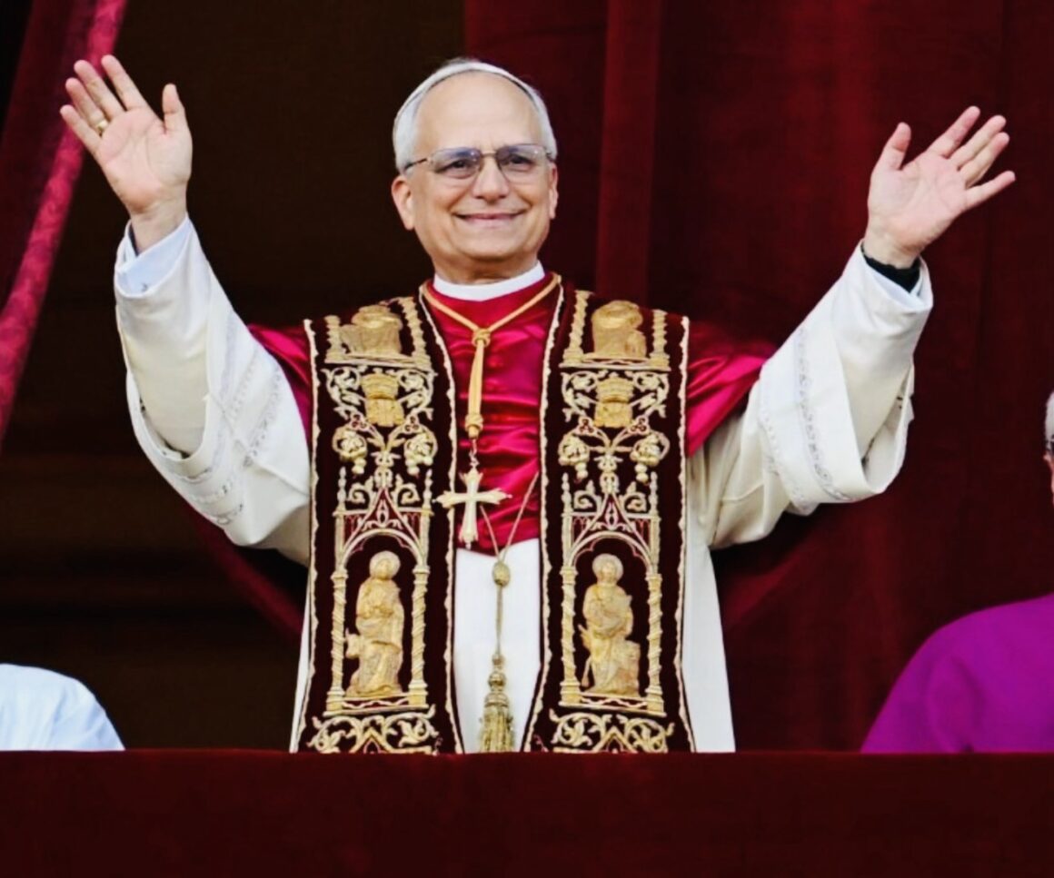 Americano, Papa Leão XIV diz que a Igreja precisa construir pontes