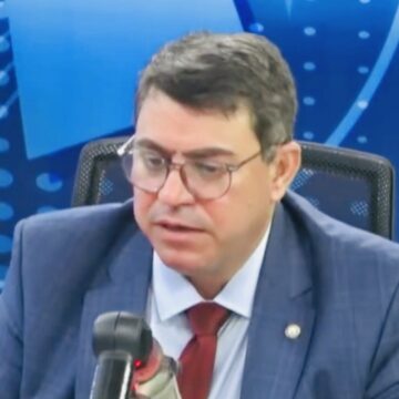 Dinho Dowsley avisa: seguirá Cícero em qualquer cenário