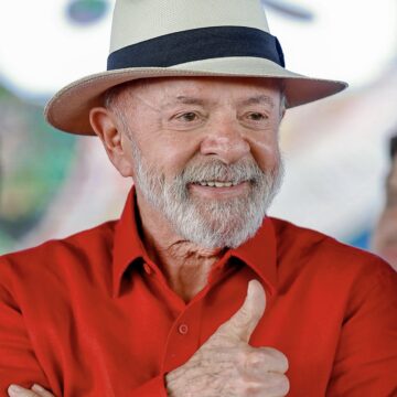 Na Paraíba, Lula entrega obra e discurso para as eleições de 2026