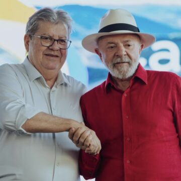 João Azevêdo: transposição só é realidade devido ao presidente Lula