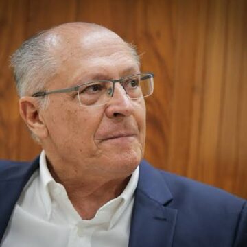 Vice-presidente Geraldo Alckmin tem mal-estar e é levado a hospital