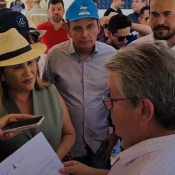 Corrinha tenta enquadrar João, que respondeu: Cajazeiras já recebeu mais de R$ 700 mi