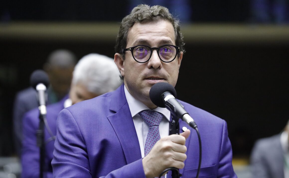 Hugo Motta indica Gervásio Maia como relator da LDO 2026
