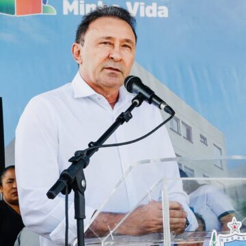 João Azêvedo reestrutura secretaria e amplia poderes de Deusdete