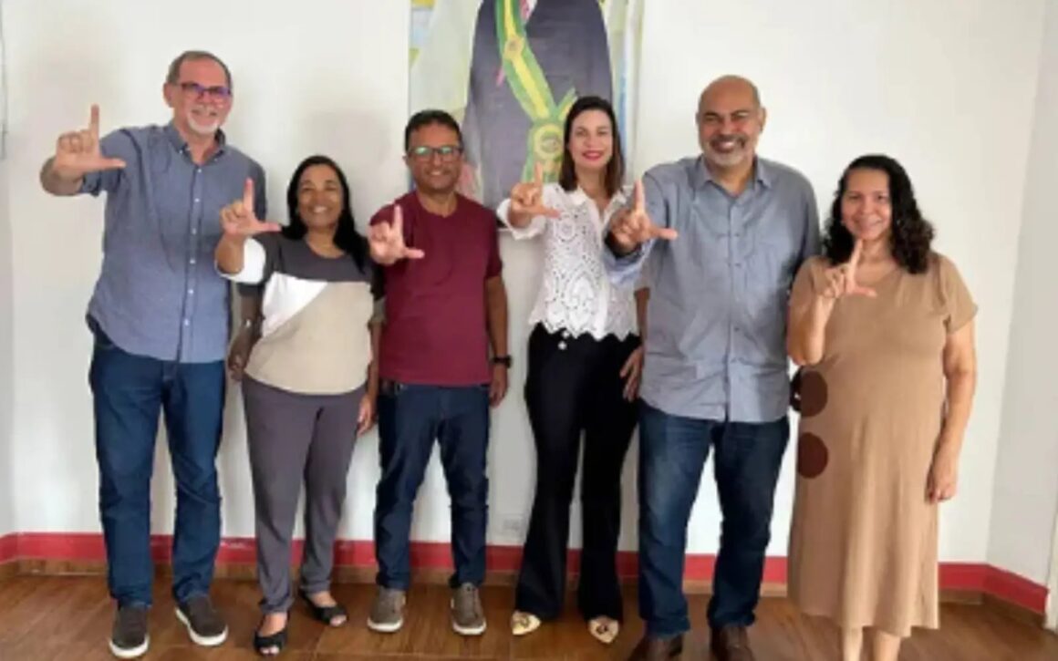 Denis Soares assume comando da federação que tem PT, PCdoB e PV