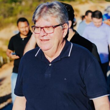 João já ensinou a matemática da chapa, os partidos é que vão ter que somar ou dividir