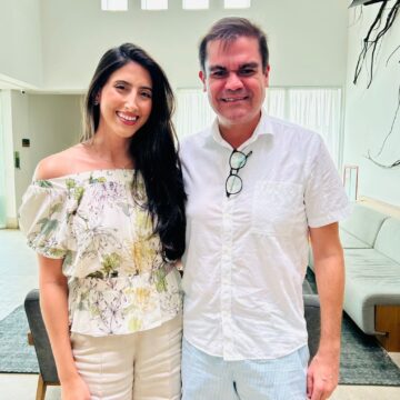 Dança dos apoios: Manuella Maroja troca Ruy por Mersinho