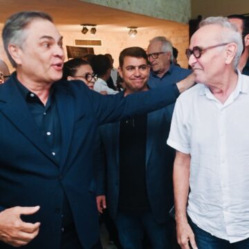 Cássio repete que será “eleitor” em 2026, mas certamente não ficará apenas na fila do voto