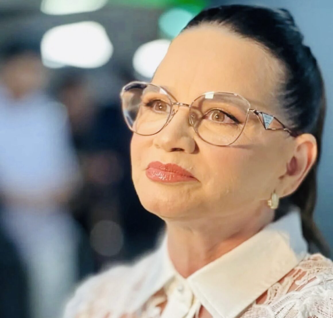 Ludgério estuda lançar Ivonete para a Câmara Federal e faz enquete