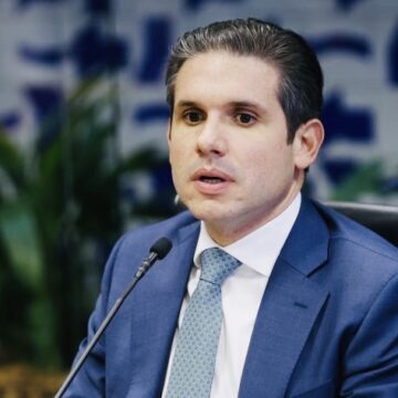 Hugo anuncia relator do PL que cria marco contra crime organizado e avança com pautas fora das “bolhas”