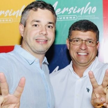 André Coutinho exonera secretários e solta a mão de Vitor Hugo