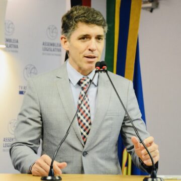Tovar Correia Lima confirma que está com um pé no MDB