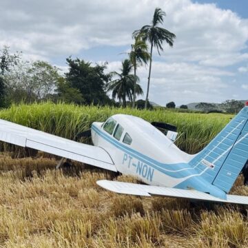 Avião que transportava Cícero faz pouso de emergência; prefeito e tripulantes estão bem