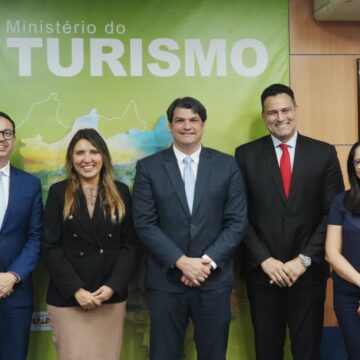 Leo Bezerra retoma trabalho em João Pessoa após agenda para liberação de recursos em Brasília