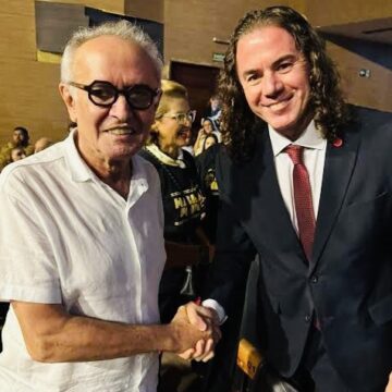 Veneziano aguarda Cícero sobre filiação, mas já costura chapa nos bastidores