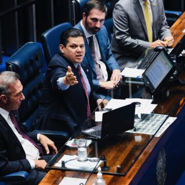 Senado aprova projeto que altera o prazo de inelegibilidade